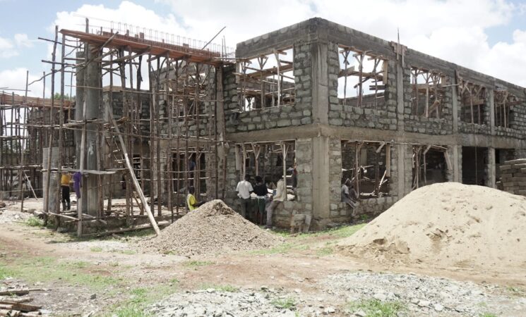 Siaya County Conducts Substantial Takeover of Siaya-Stadium Road as Municipal Office Construction Gains Momentum.