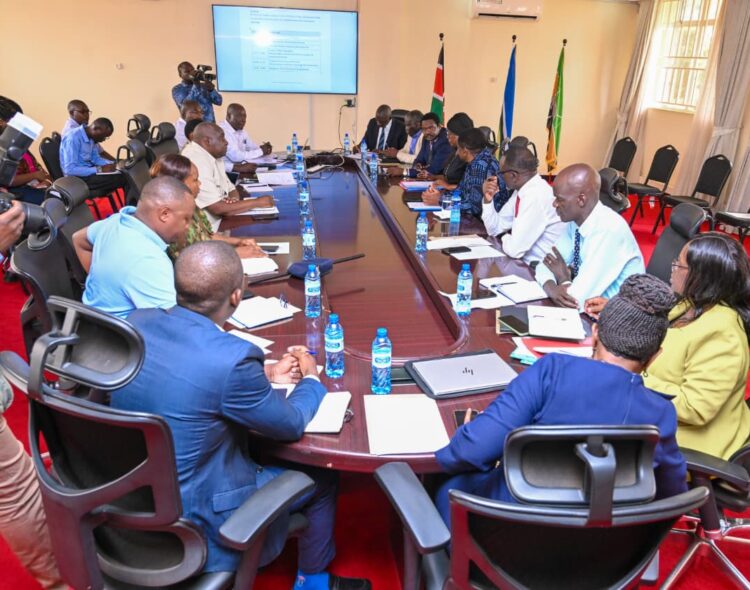 Governor Orengo Convenes High-Level Meeting to Align County Emergency Operations for El Niño Mitigation